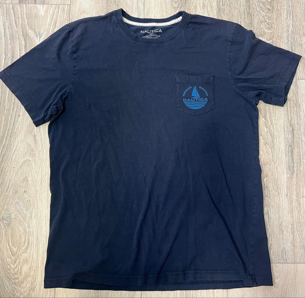 Nautica Seaworthy Outfitters Men’s Large Navy Graphic Pocket T-Shirt Sailboat